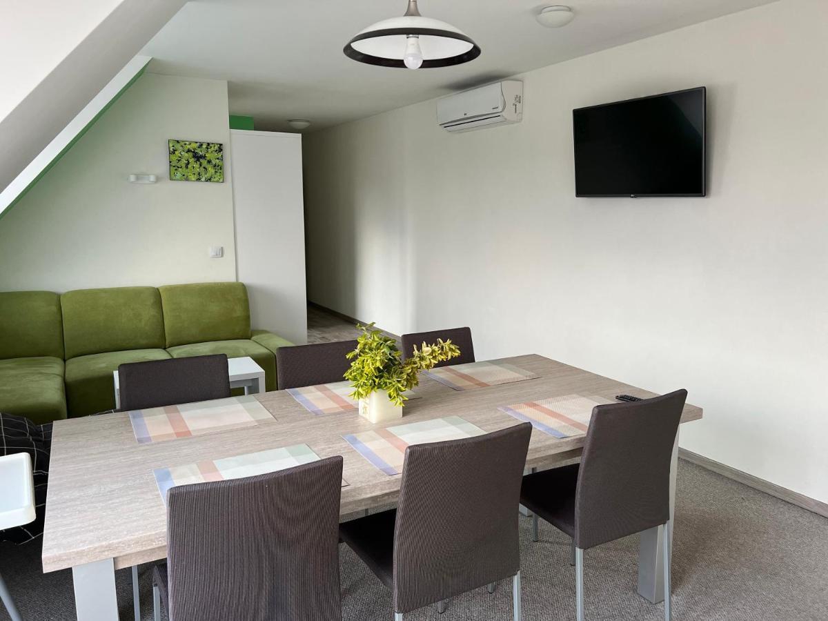 Apartments Hradny Mur Бойнице Экстерьер фото
